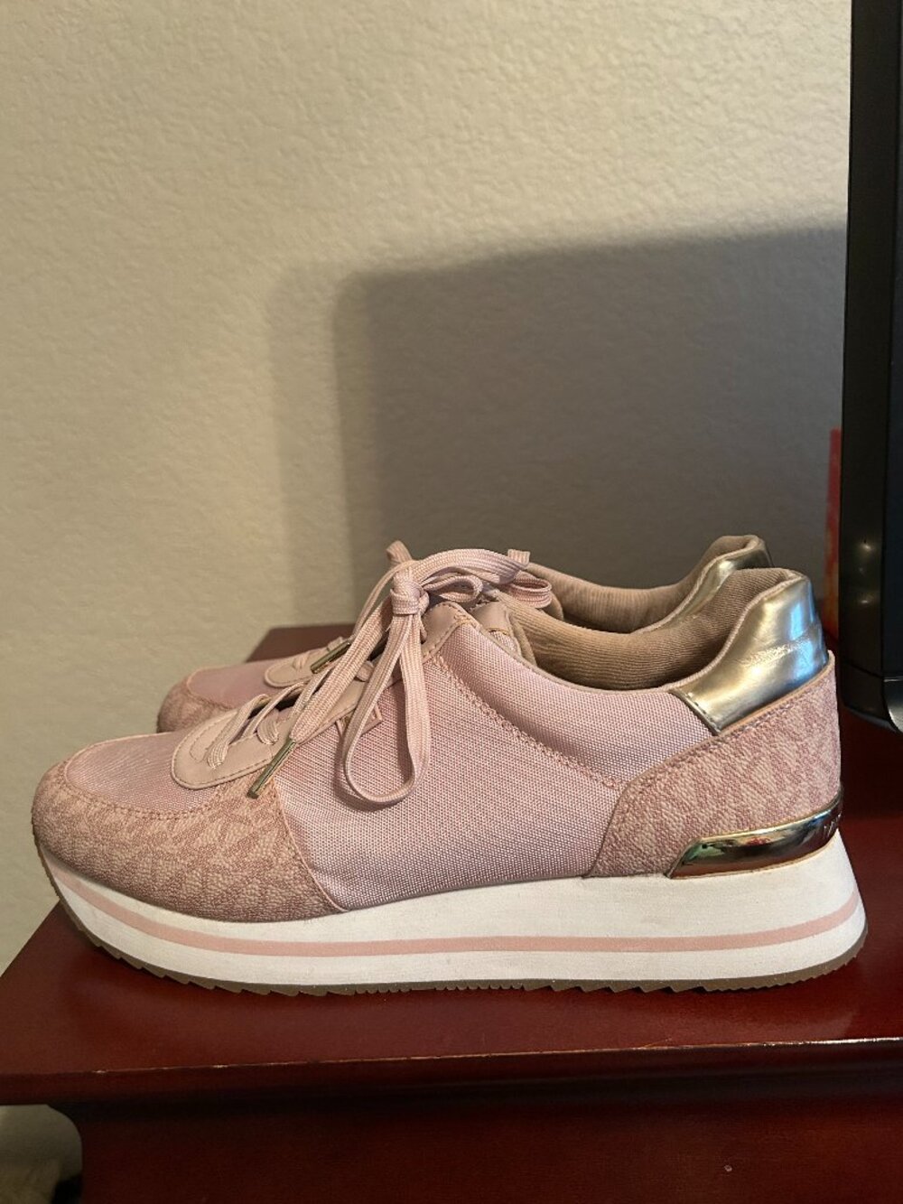 Michael Kors Monique Trainer Sneakers - Pale Pink - Size 11M